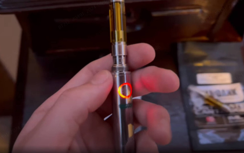 Vape-Batter-Blink-Red